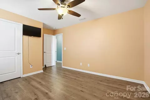 1103 Clover Ln, Matthews, NC 28104 photo 37