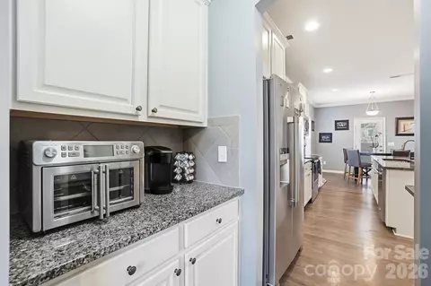 1103 Clover Ln, Matthews, NC 28104 photo 16