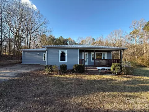 3467 Asbury Church Rd, Lincolnton, NC 28092