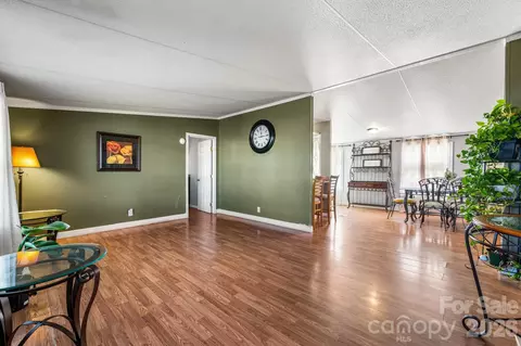 Living - 1817 Ellick Dr, Newton, NC 28658 photo 2 of 3