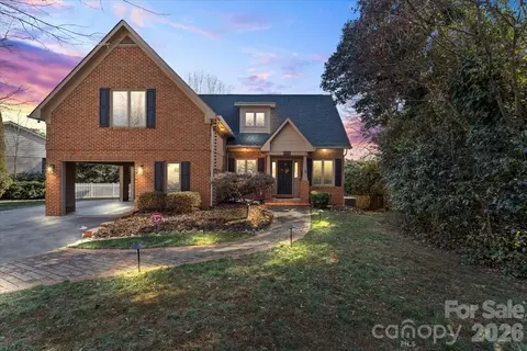 1130 Montford Dr, Charlotte, NC 28209