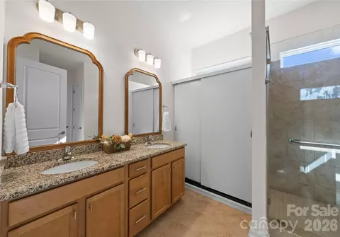 Bath - 213 Warbler Dr, Monroe, NC 28110 photo 2 of 4