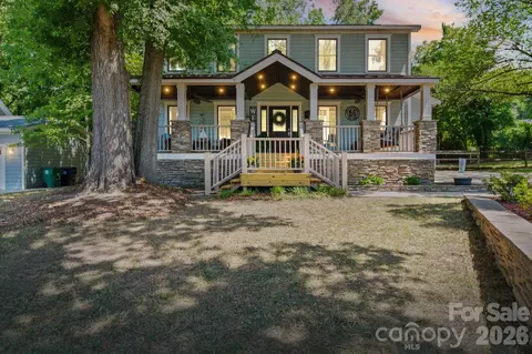 19424 Heartland St, Cornelius, NC 28031
