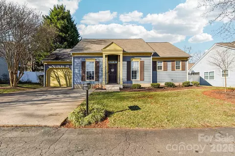5719 Becton Park Dr, Charlotte, NC 28227