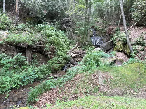 000 Valley View 14 Dr #14, Maggie Valley, NC 28751