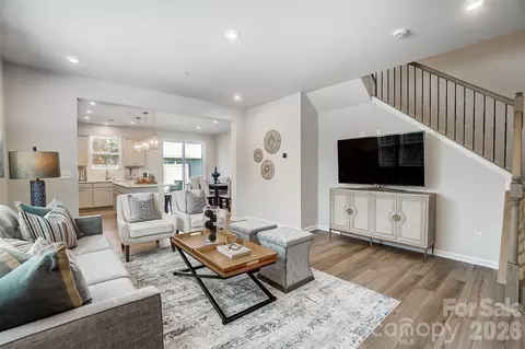 Living - 3145 Big Bend Dr, Kannapolis, NC 28083 photo 1 of 2