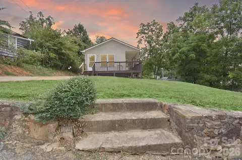 110 West Ln, Brevard, NC 28712