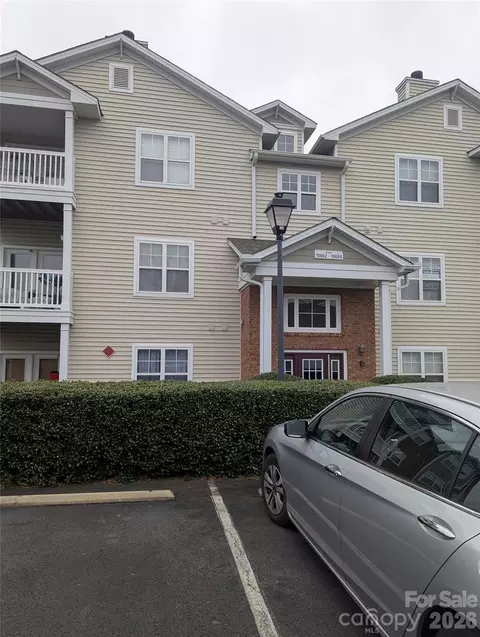 10670 Hill Point 10670 Ct #10670, Charlotte, NC 28262