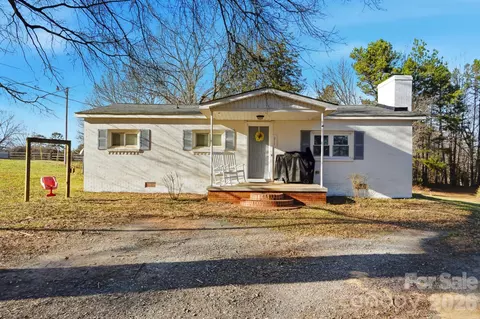 211 Ratchford Farm Rd, Gastonia, NC 28056