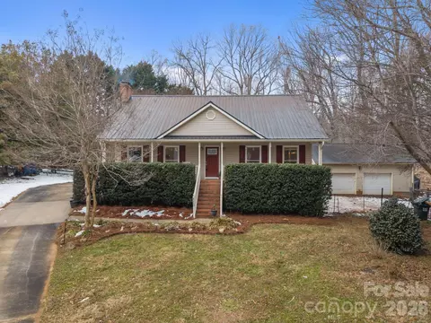 113 Louisbourg Ct, Gastonia, NC 28056