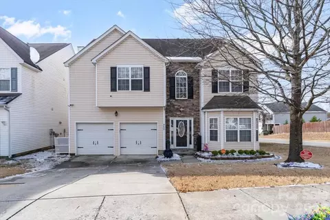 4435 Oakburn Dr, Charlotte, NC 28269