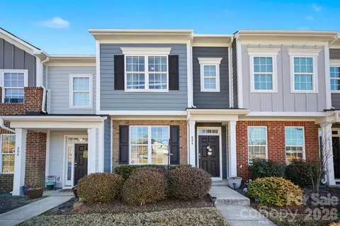 804 Goldmine Hill Ct, Belmont, NC 28012
