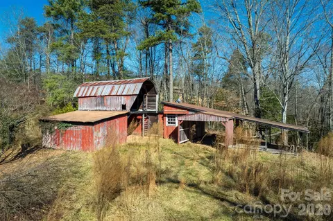 2258 Sweet Maple Pl, Lenoir, NC 28645