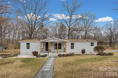 13215 Peppercorn Ln, Midland, NC 28107