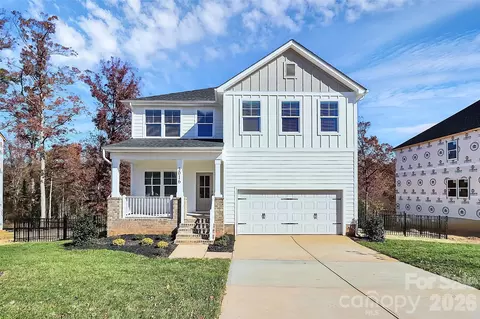 3016 Woodlands Creek Dr, Monroe, NC 28110
