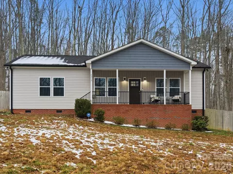 4213 Pinto Ln, Gastonia, NC 28052
