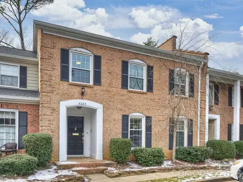 4324 Silo Ln, Charlotte, NC 28226