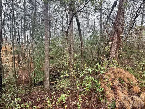 5126 Mark Ne Dr NE, Hickory, NC 28601 photo 6