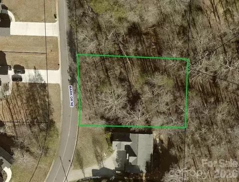 5126 Mark Ne Dr NE, Hickory, NC 28601