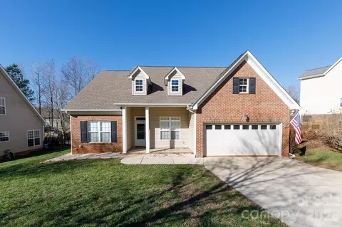 424 Elizabeth Valley Ln, Clover, SC 29710