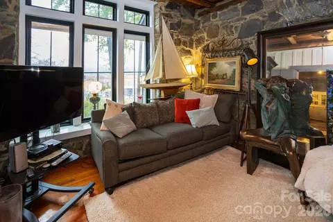 Other - 15 Chestnut St, Tryon, NC 28782 photo 12 of 17