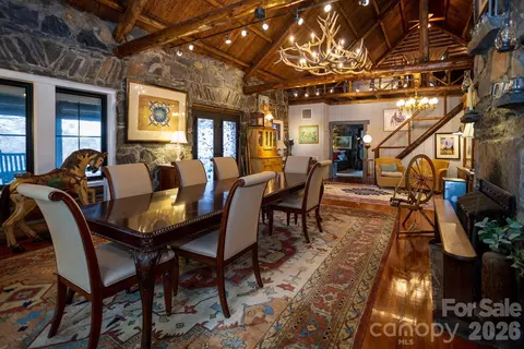 Dining - 15 Chestnut St, Tryon, NC 28782 photo 2 of 5