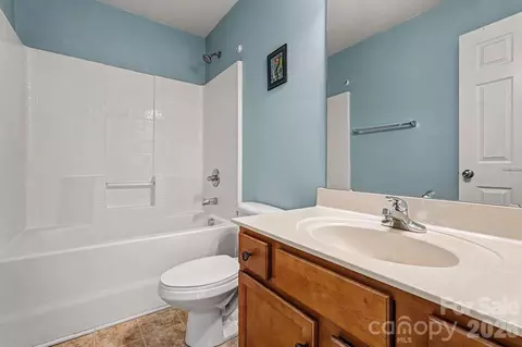 Bath - 3316 Streamside Dr, Davidson, NC 28036 photo 2 of 2