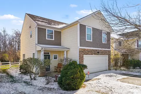 Exterior - 3316 Streamside Dr, Davidson, NC 28036 photo 2 of 4