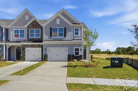 426 Blythe Townhome Ln, Waxhaw, NC 28173
