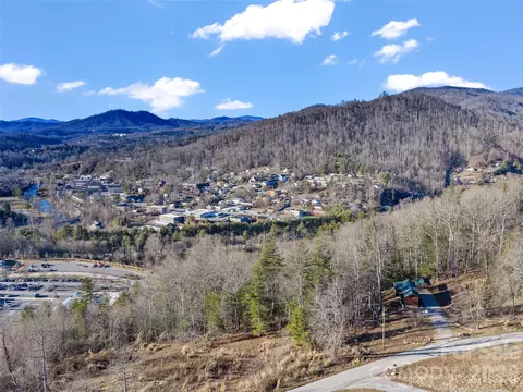 View/Area - 623 Overlook Dr, Spruce Pine, NC 28777 photo 1 of 1