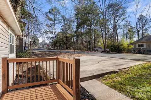 Exterior - 27077 Catamaran Dr, Tega Cay, SC 29708 photo 1 of 5