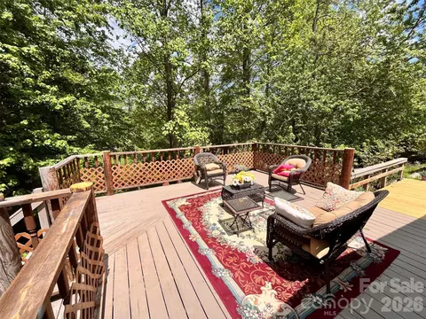 18 Henry White 5 Ln #5, Leicester, NC 28748