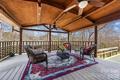 18 Henry White 5 Ln #5, Leicester, NC 28748