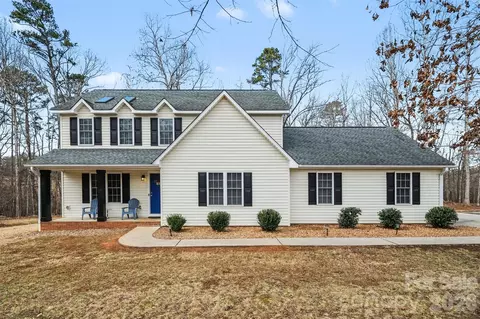 1338 Pell Dr, Lincolnton, NC 28092