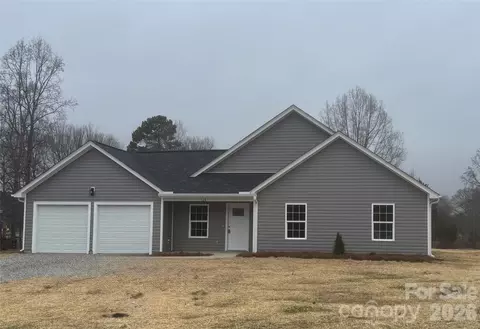 124 Peace Ln, Mooresville, NC 28115