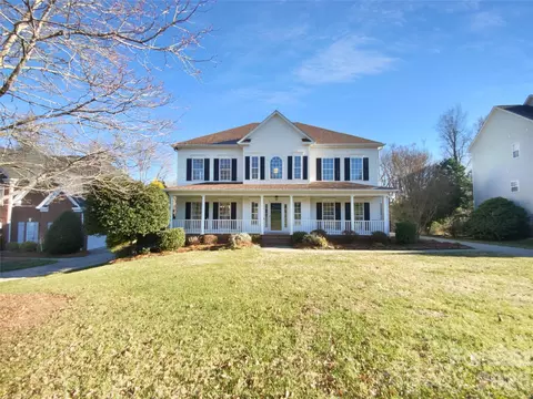 7628 Windsor Forest Pl, Harrisburg, NC 28075
