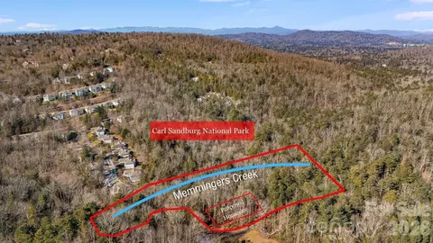 999 Roberts N 7 Ln N #7, Flat Rock, NC 28731