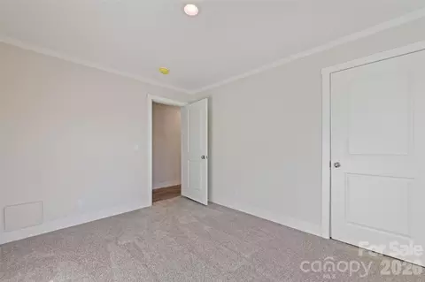 Bedroom - 77 Geiranger Dr, Clyde, NC 28721 photo 5 of 7