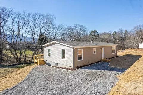 Exterior - 77 Geiranger Dr, Clyde, NC 28721 photo 7 of 7