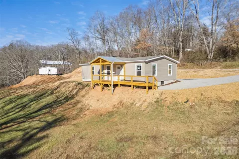 Exterior - 77 Geiranger Dr, Clyde, NC 28721 photo 6 of 7