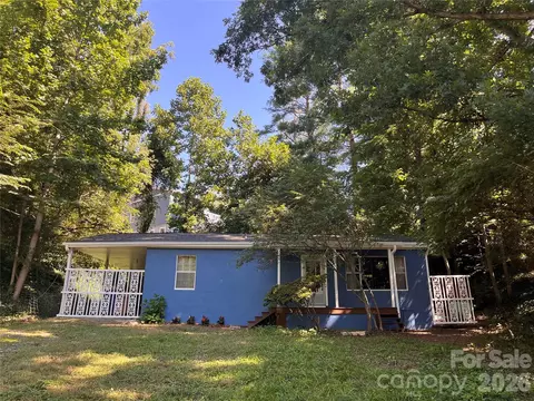 61 Huffman Rd, Asheville, NC 28806