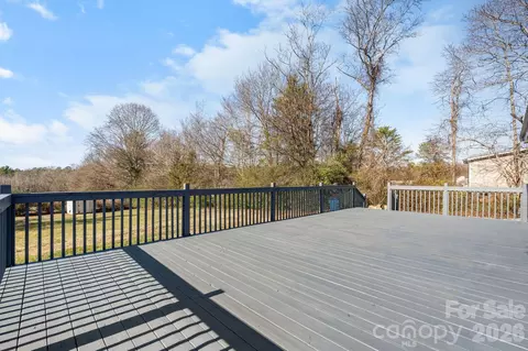 Exterior - 1737 Bush Dr, Conover, NC 28613 photo 3 of 3