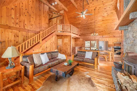 706 Ramble Ln, Canton, NC 28716 photo 10