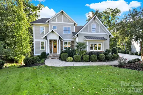 2289 Tatton Hall Rd, Fort Mill, SC 29715