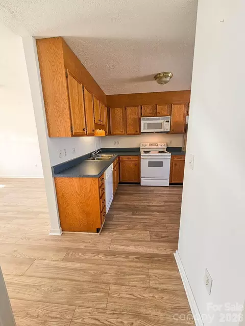 Kitchen - 151 24th Nw St NW, Hickory, NC 28601 photo 1 of 3