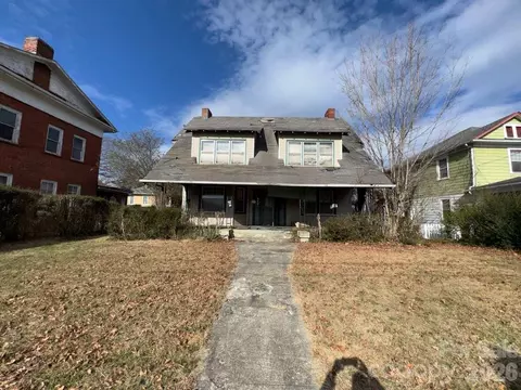 59 Bartlett St, Asheville, NC 28801