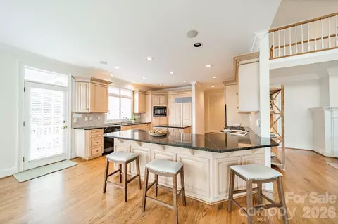Kitchen - 18908 Riverwind Ln, Davidson, NC 28036 photo 2 of 2