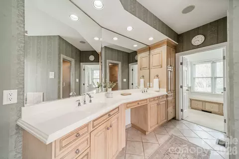 Bath - 18908 Riverwind Ln, Davidson, NC 28036 photo 1 of 4