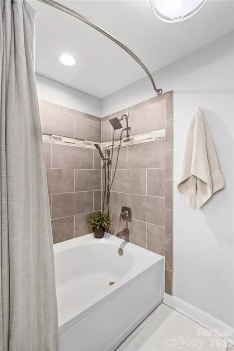 18789 Vineyard Point Ln, Cornelius, NC 28031 photo 20