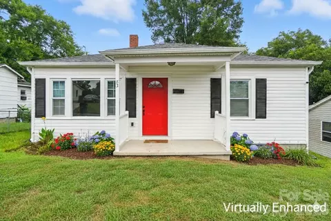 83 Woodsdale Se Pl SE, Concord, NC 28025